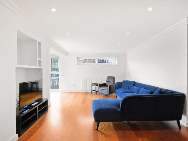 The Polygon, Avenue Road NW8, 3 bed flat to rent, £5,150 pcm | PrimeLocation