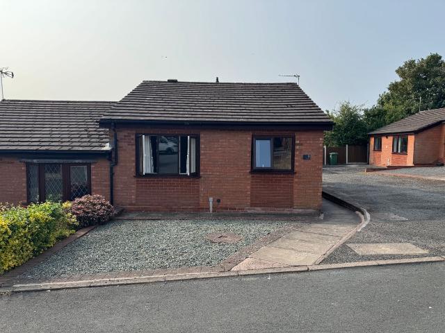 The Poplars, Cannock WS11, 2 bed bungalow to rent, £875 pcm | PrimeLocation