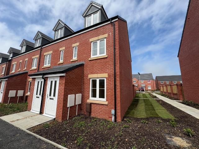 The Poplars, Stubbington, Fareham, Hampshire PO14, 3 bed end terrace house to rent, £1,700 pcm | PrimeLocation