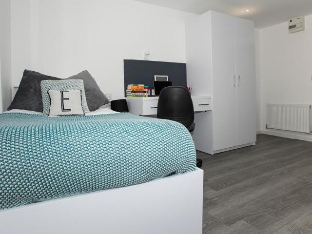 The Pavement, Popes Lane, London W5, Studio to rent, £1,560 pcm | PrimeLocation
