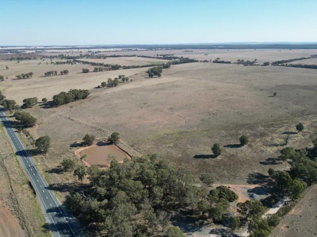 'The Paddock' 106.35 Ha 262.79 Ac