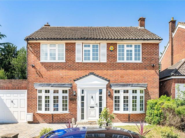 The Paddocks, Cockfosters, Barnet EN4, 3 bed detached house to rent, £4,650 pcm | PrimeLocation