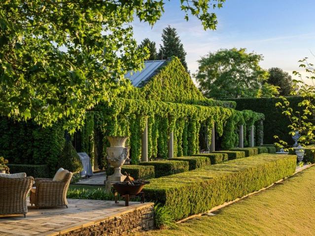 The Palladio A Grand 30 Acre Estate of Timeless Elegance and Modern Luxury Less Than 45kms to the Sydney Harbour Bridge