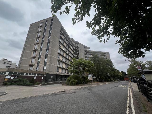 The Panorama, Ashford, TN24 1 bed flat to rent £1,050 pcm £242 pw