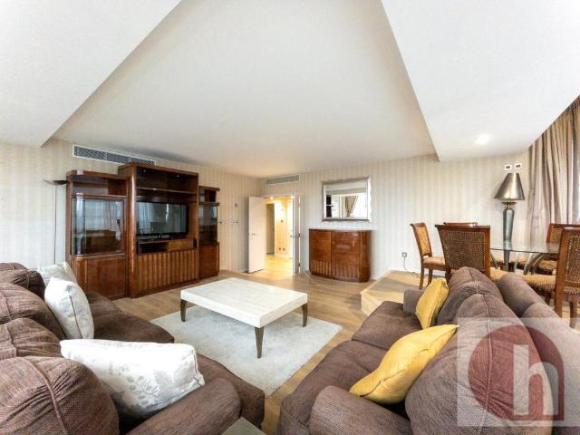The Panoramic, 152 Grosvenor Road, London, SW1V 3JL, United Kingdom | 3 bed apartment for rent #139403769 | Rentberry