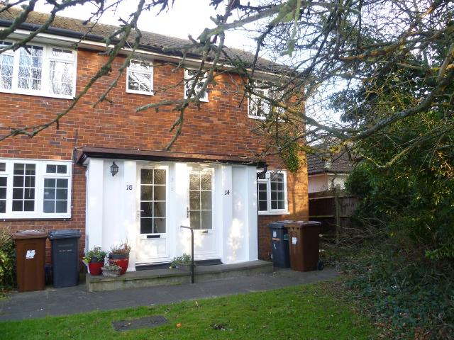 The Pantiles, Bushey Heath, Herts WD23, 2 bed maisonette to rent, £1,600 pcm | PrimeLocation