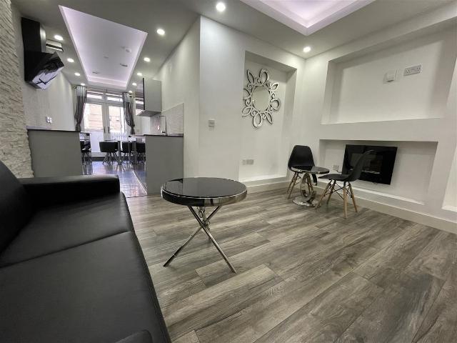 The Parade, Roath, Cardiff CF24, 1 bed flat to rent, £1,175 pcm | PrimeLocation