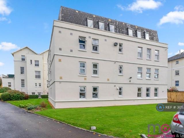 The Park, Cheltenham, GL50 2 bed flat to rent £1,300 pcm £300 pw