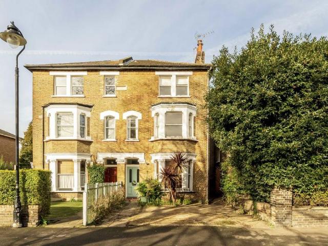 The Park, London W5 1 bed flat to rent £2,175 pcm £502 pw