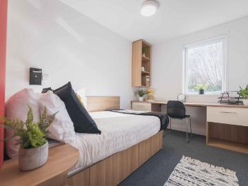 The Park, Oxford Has an Apartment