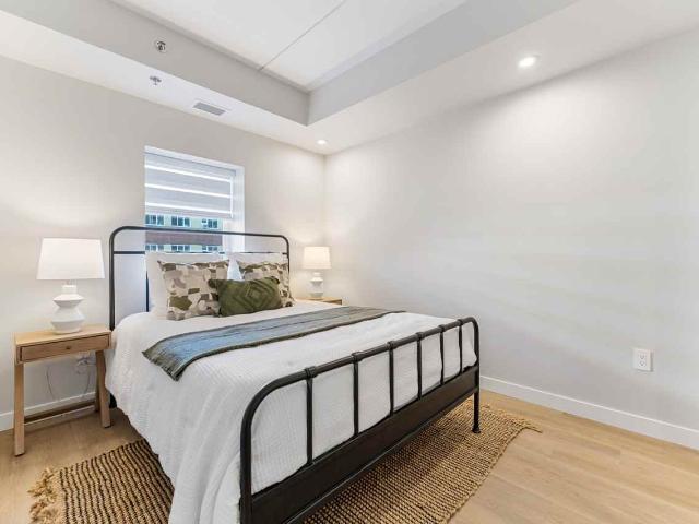 The Parkbridge 1 Bedroom Apartment for Rent at 2140 Portage Ave, Winnipeg, MB R3J 2E9 Birchwood
