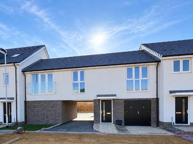 The Pastures, Wixams, MK45 2 bed coach house to rent £1,450 pcm £335 pw