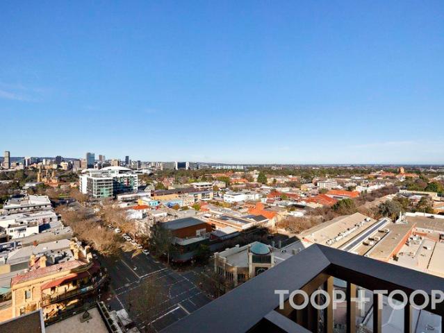The Peak of West Side Prestige Centenary Sub Penthouse Luxury
