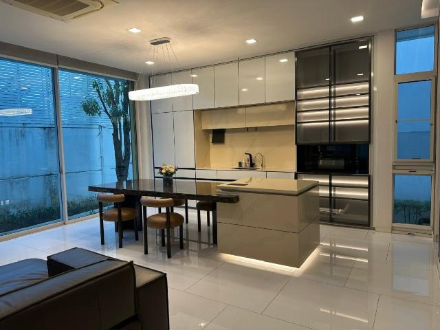The Peak of Luxury Living — ขายบ้านเดี่ยว VIVE เอกมัย รามอินทรา พร้อมลิฟท์ส่วนตัวและตกแต่งหรูครบครัน รหัส FD 083630