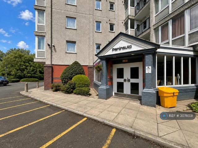 The Peninsula Building, Salford, M7 1 bed flat to rent £910 pcm £210 pw