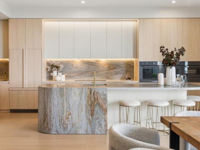 The Penthouse Osmond Terrace Adelaide's Skyline at Your Table