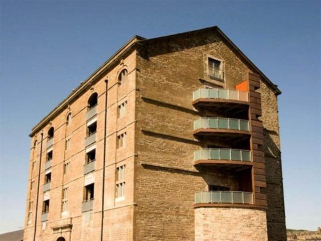 The Penthouse, Camperdown Street, Dundee DD1, 4 bed flat to rent, £1,500 pcm | PrimeLocation