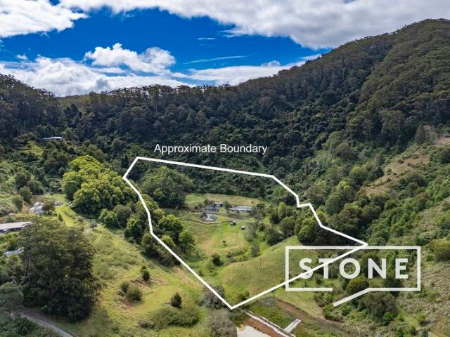 The Perfect Acreage Retreat | Under 10 Minutes to the Coffs Harbour CBD with Endless Potential
