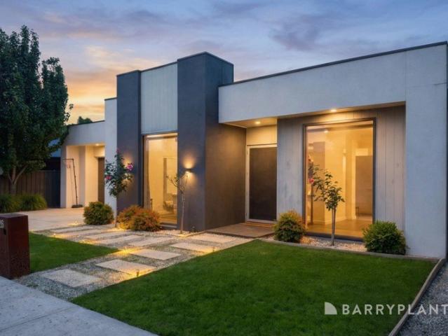 The Perfect Balance of Modern Style and Function