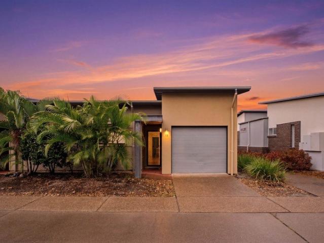 The Perfect Blend of Comfort Coastal Living. Moments from the Beach