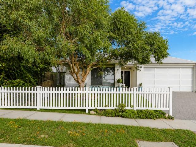 Big Family Home, Brilliant Schoolside Location