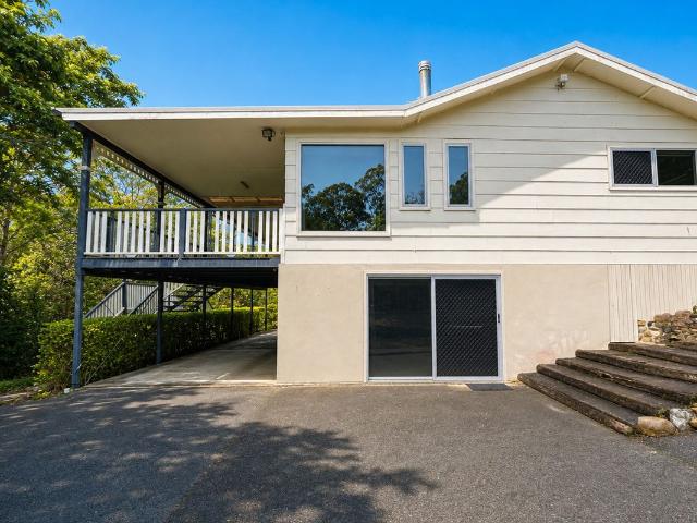 the perfect blend of country charm & convenience!