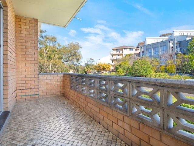 The Perfect Blend of Lifestyle, Location and Low Maintenance Living!