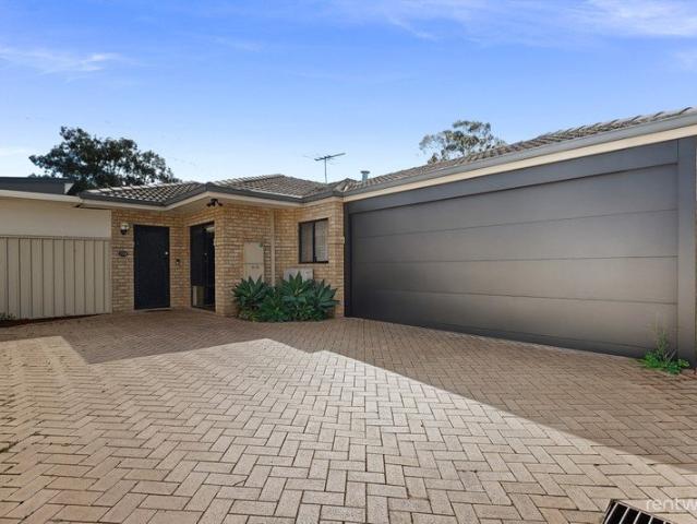 THE PERFECT BLEND OF SPACE, COMFORT AND LOCATION