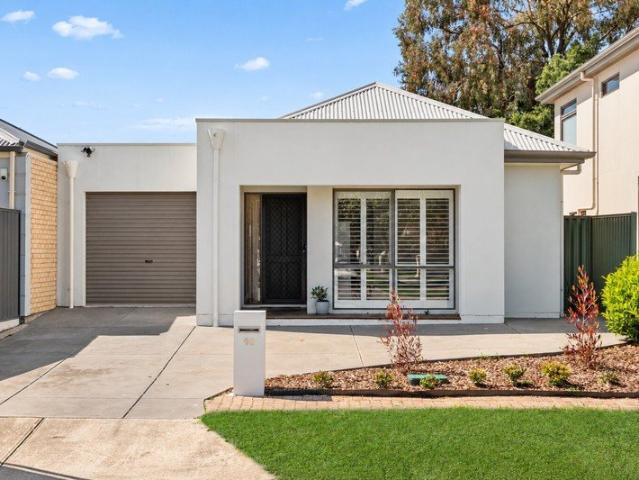 The Perfect Coastal Family Lifestyle, Facing the Reserve
