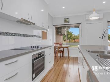 Echuca, Campaspe, Victoria, Victoria - Equipped kitchen