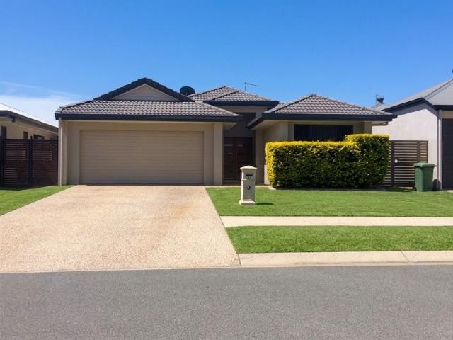The Perfect Family Home in Cannonvale!