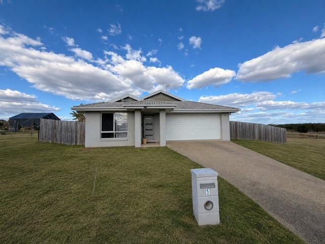 The Perfect Family Home in Monto!