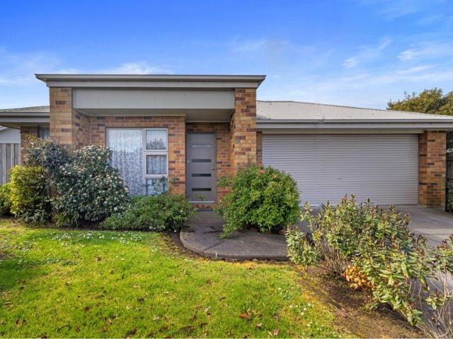 The Perfect Family Home or Savvy Investment!