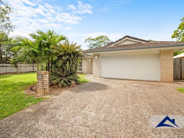 THE PERFECT FAMILY HOME SPACIOUS LIVING IN A QUIET END OF CLOSE LOCATION