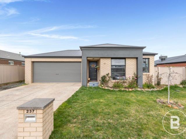 The Perfect Family Package in Winter Valley