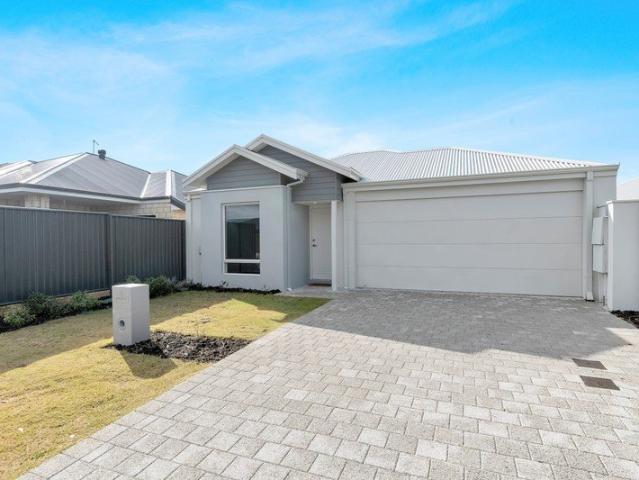 THE PERFECT FIRST HOME OR INVESTMENT! WHY WAIT?
