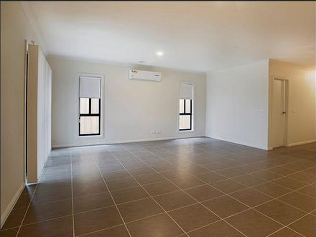 The Perfect Home in the Coveted area of Upper Point Cook !