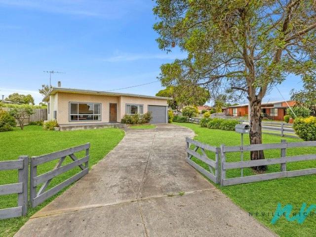 The Perfect Holiday Home 804sqm Corner Block