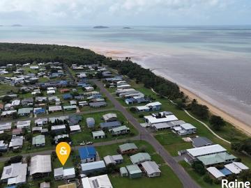 The perfect holiday home or retire to the beach