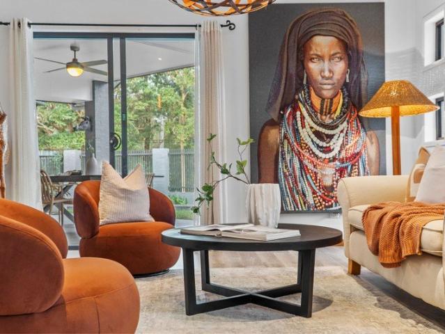 THE PERFECT LOW SET FAMILY HOME