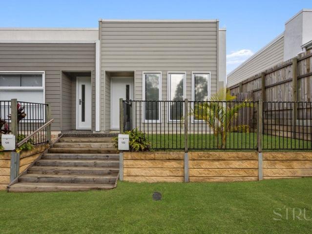 The Perfect Opportunity | Low Maintenance Living in the Heart of Ripley!