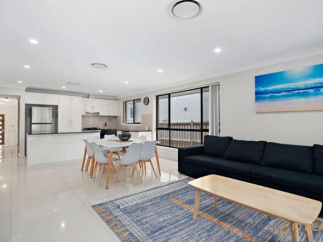 The perfect retreat in Minto! 4 bedroom 2 bathroom house
