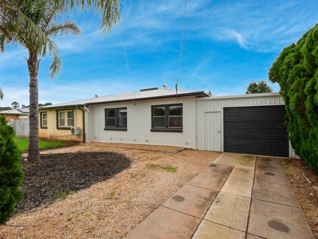 The Perfect Starter on Generous 527m2 Block!