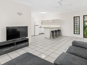 THE PERFECT STARTER/INVESTMENT RESORT STYLE LIVING IN PRIME LOCATION