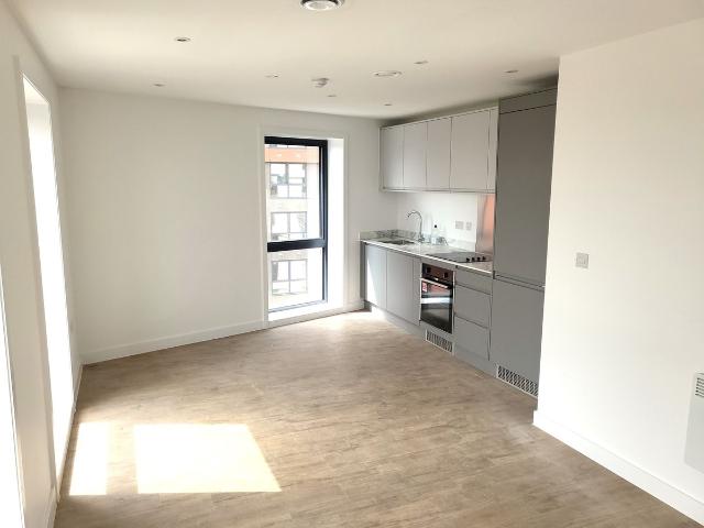 The Phoenix, Saxton Lane LS9, 1 bed flat to rent, £1,050 pcm | PrimeLocation