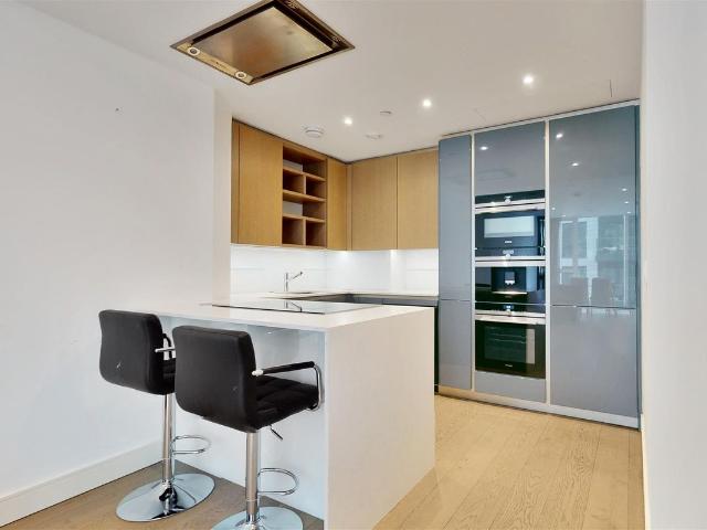 The Pinnacle, Battersea Reach SW18, 2 bed flat to rent, £3,200 pcm | PrimeLocation