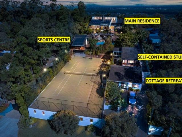 THE PINNACLE OF LUXURY ON 1 ACRE GRANDEUR WITHIN 30 MINS OF BRISBANE CBD & GOLD COAST
