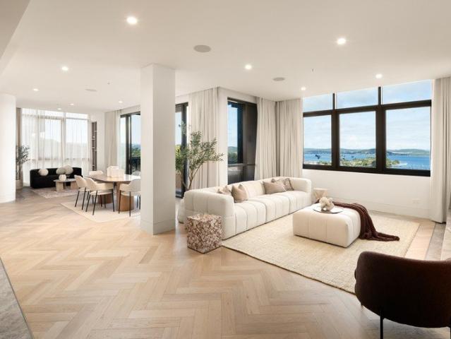 The Pinnacle of Luxury Above Brisbane Water