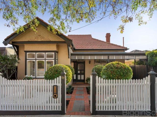 THE PINNACLE OF PERIOD ELEGANCE & MODERN FLOW
