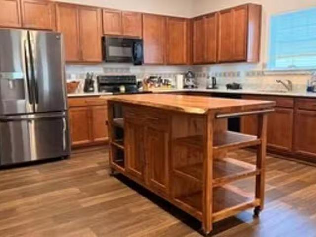 The Pioneer 3BR 2BA Nr Golf Course, 4931 Pioneer Drive, Sanf.